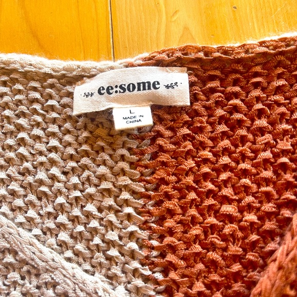 Women’s Boutique Color-block Slouch Sweater - Picture 5 of 8